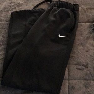 Nike women’s Therma Fit pants Size XS